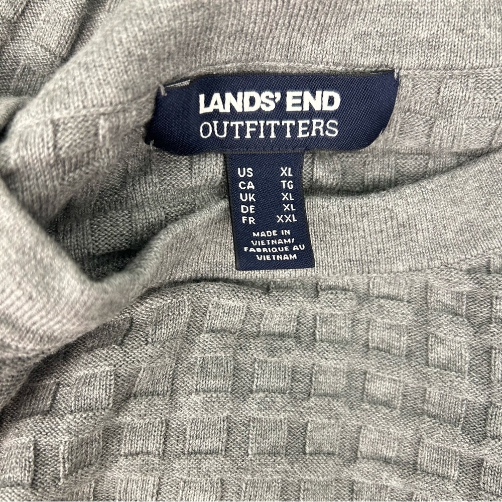 Lands’ End Textured Basketweave Gray 3/4 Sleeve Sweater - Picture 5 of 7